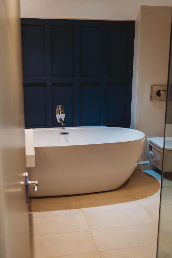 Finch'S Arms Hotell Oakham Exteriör bild