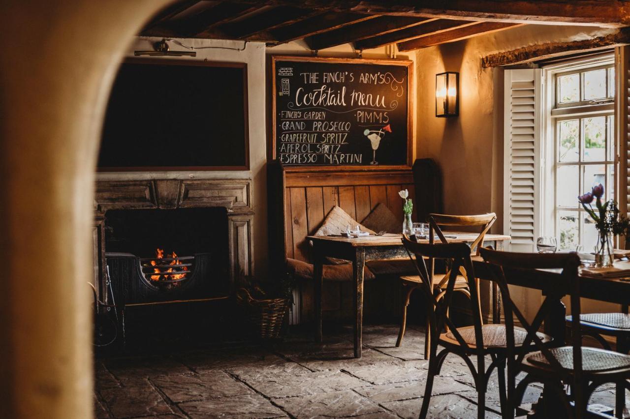 Finch'S Arms Hotell Oakham Exteriör bild